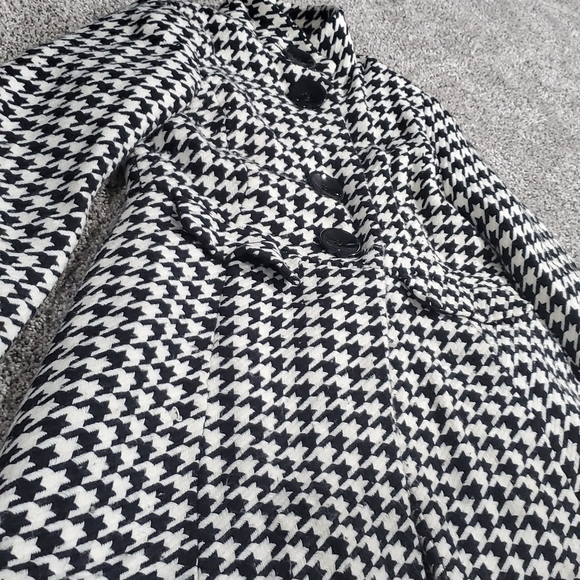 Lightweight jacket - Picture 4 of 5